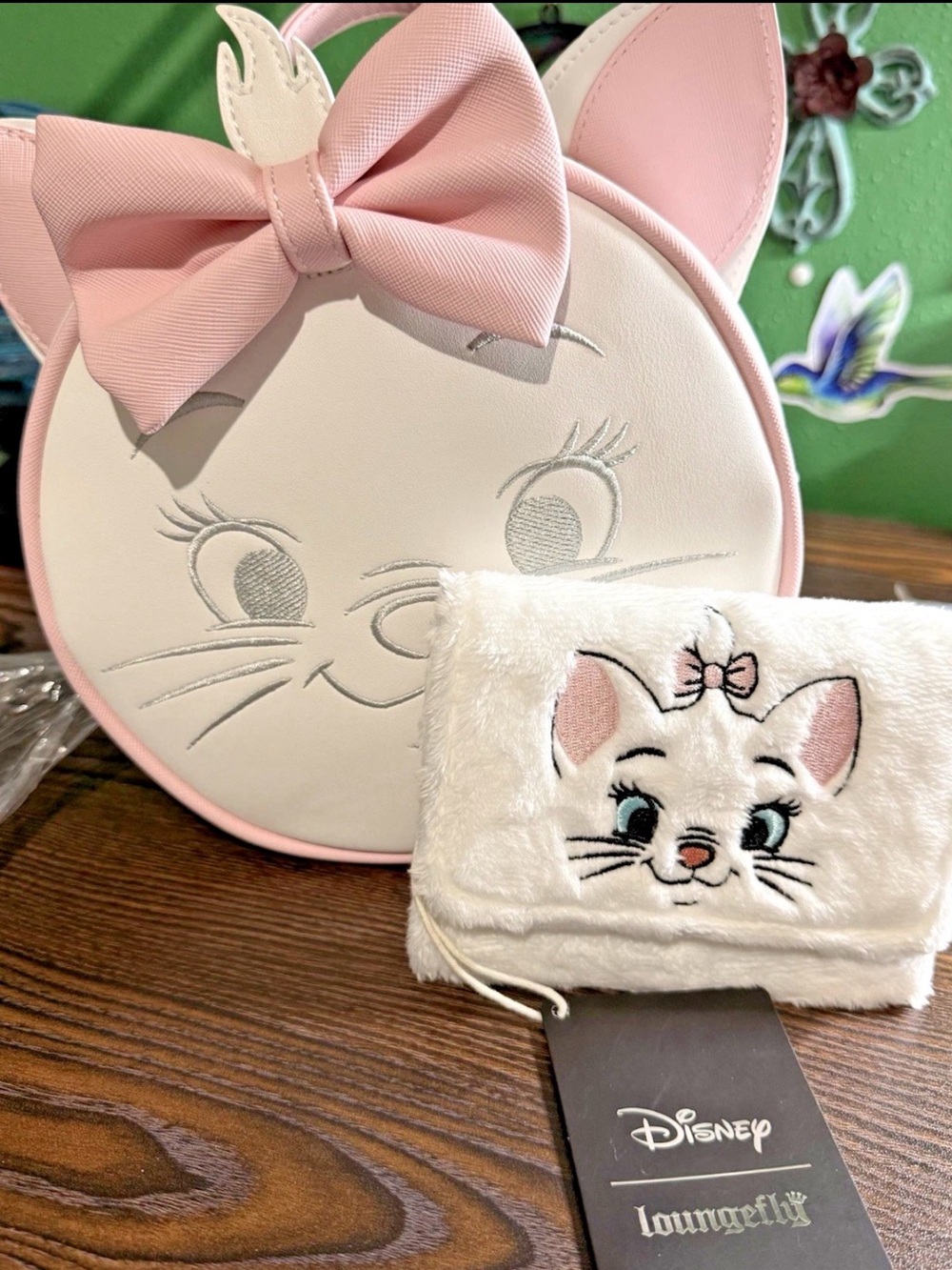 NWT Loungefly Disney Marie Figural convertible crossbody backpack and wallet